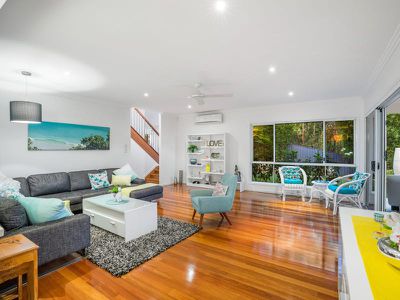 32 THE CRESCENT, Underwood