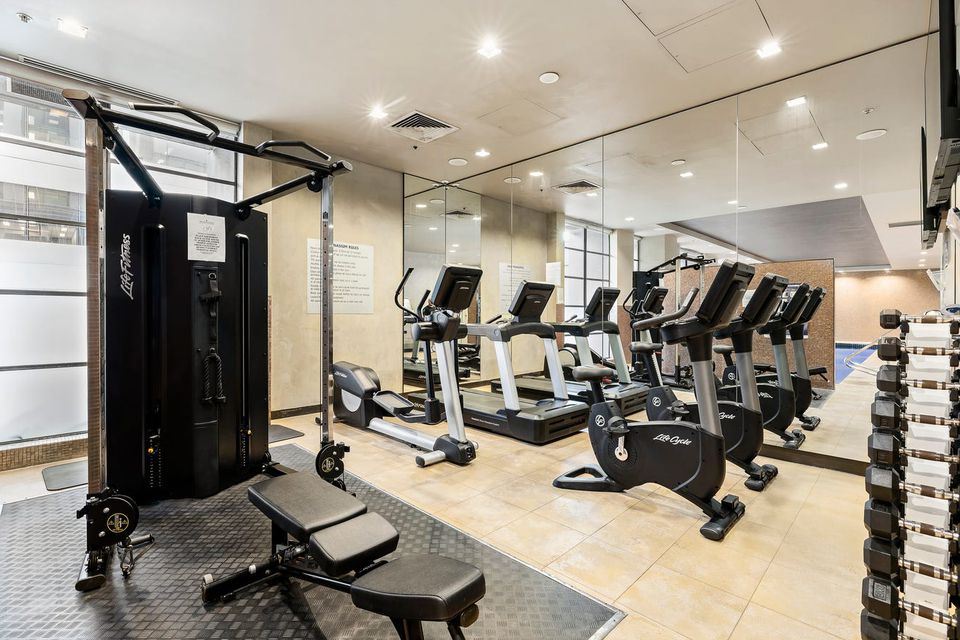 1005 / 480 St Kilda Road, Melbourne