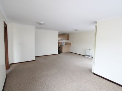 2 Jackman Avenue, Warrnambool