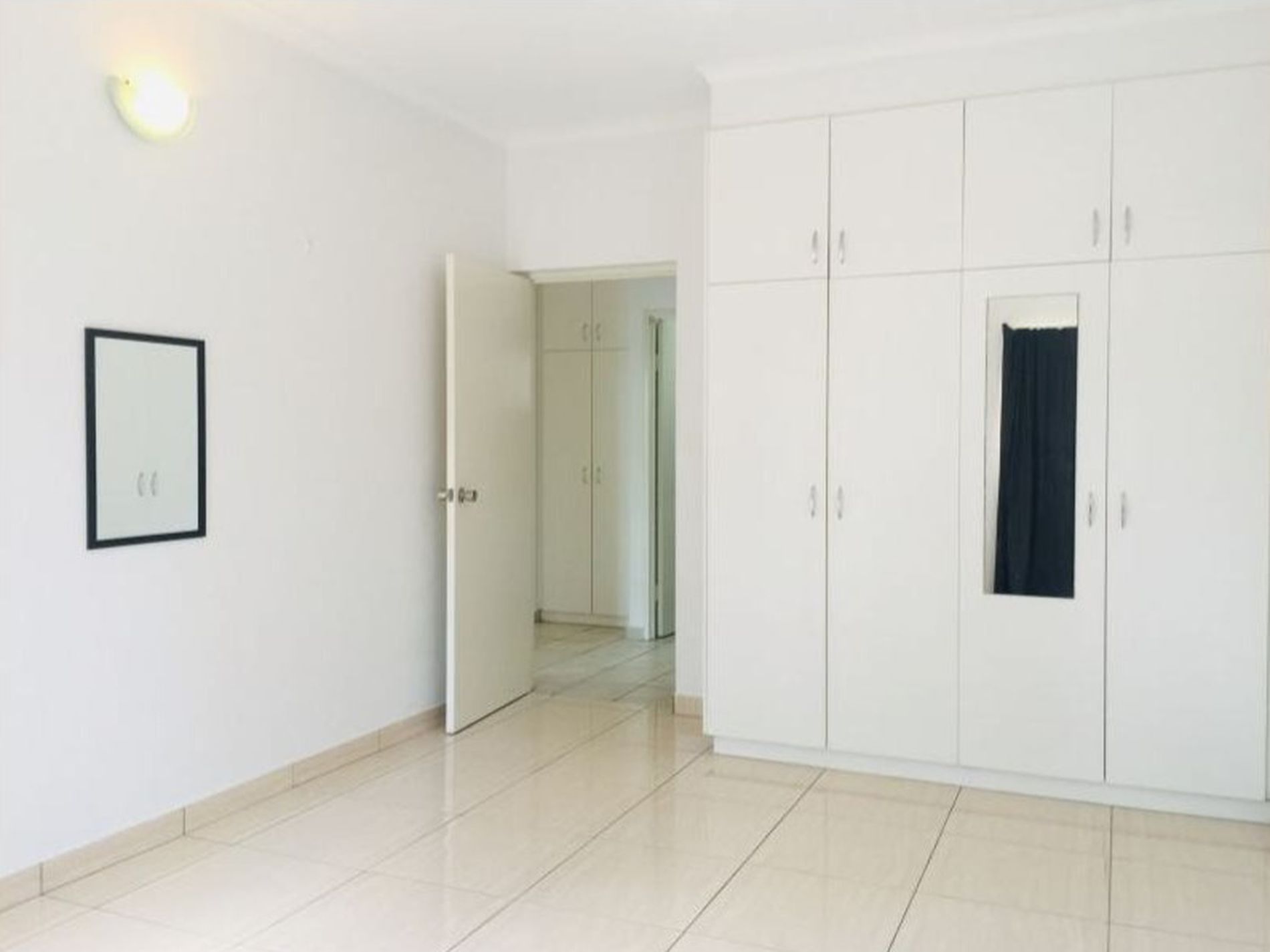 2 / 11 Chong Wee Avenue, Woolner