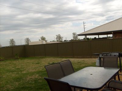 100 Twickenham Drive, Dubbo