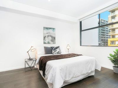304B / 2 Muller Lane, Mascot