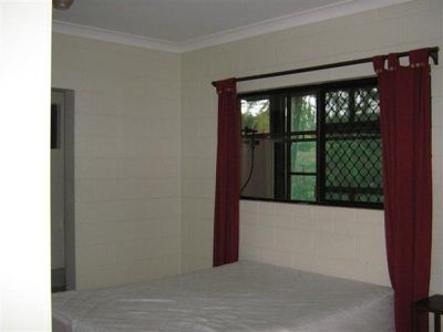 16 Adelaide, Cooktown