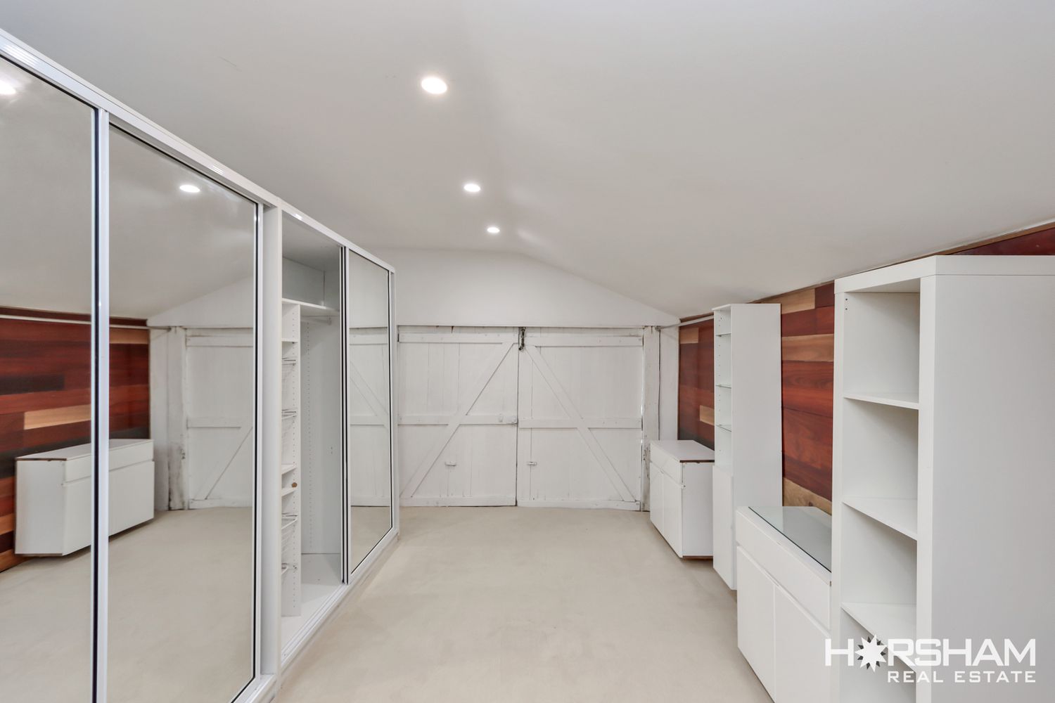 11 Tena Ave [Fully Furnished], Horsham