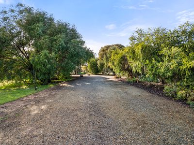 36 Beacham Road, Serpentine