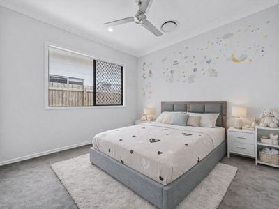 7 Sonoma drive, Holmview