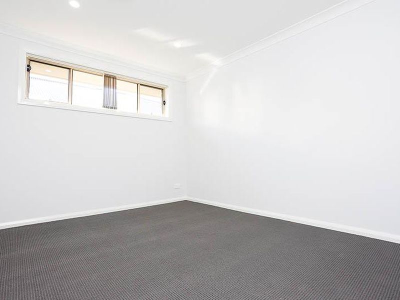 10 Spitzer Street, Gregory Hills