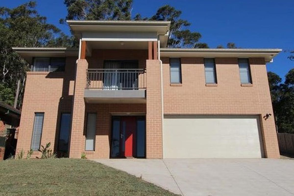 11 Aires Close, Erina