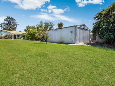 62 Oak Street, Seymour