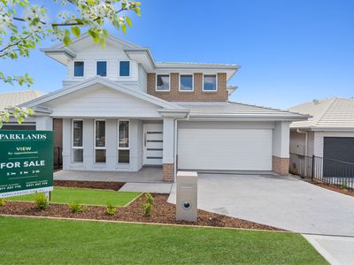 35 Clifton Crescent, Wilton
