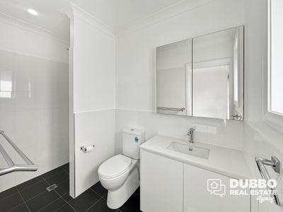 13 Current Court, Dubbo