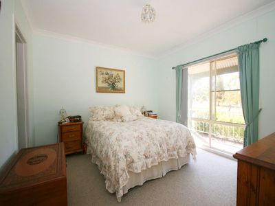 25 CARLYON AVE, Gunnedah