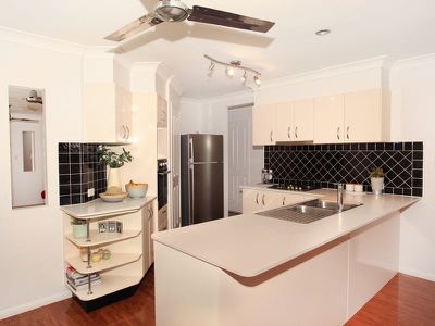 11 Baltimore Place, Kuluin
