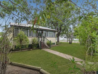 73 Robertson Street, Railway Estate