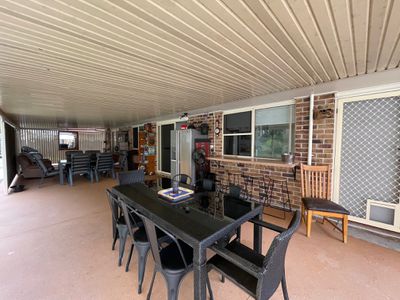 8 Earls Court, Point Vernon
