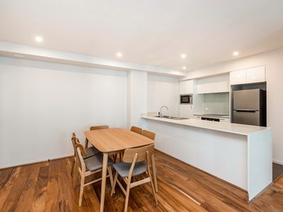 107 / 172 Railway Parade, West Leederville