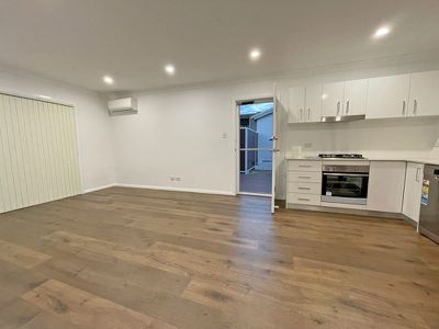 1 / 11A McCauley Street, Matraville