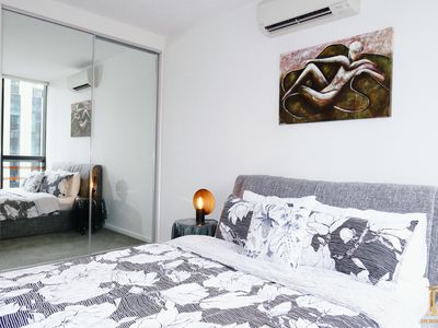 1403N / 889 Collins Street, Docklands