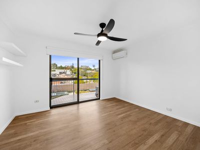 10 / 66 Oxford Terrace, Taringa