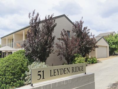 2 / 51 Sandover Circuit, Amaroo