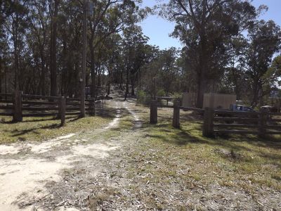 911 Tablelands Road, Red Range