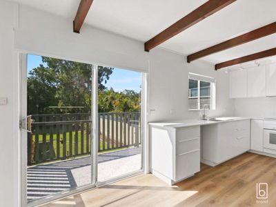 329 Tuggerawong Road, Tuggerawong