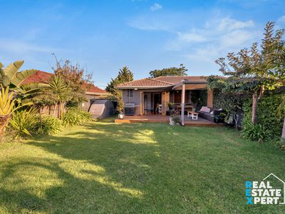 2 / 4 Philip Road, Hallam