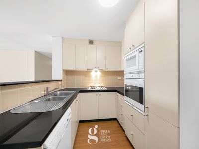 602 / 36 Victoria St, Epping