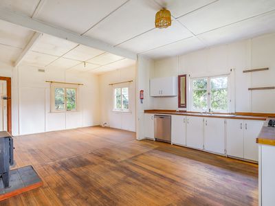 382 Crabtree Road, Crabtree