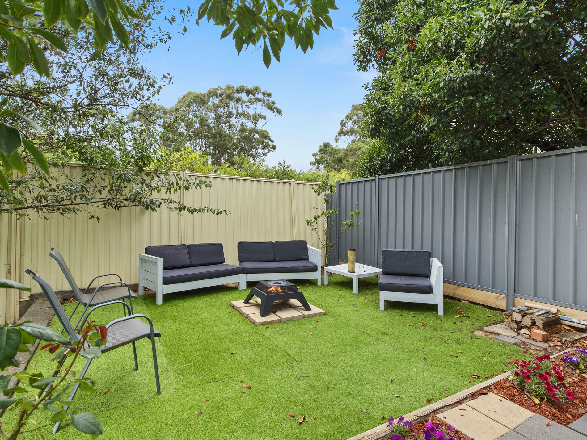 22 MARTINDALE CRESCENT, Seymour