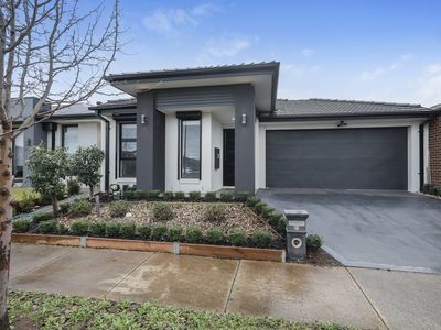 31 Pienza Road, Fraser Rise