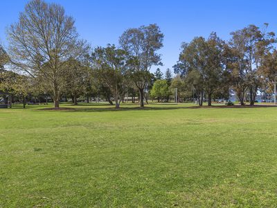 73 Fourth Street, Boolaroo