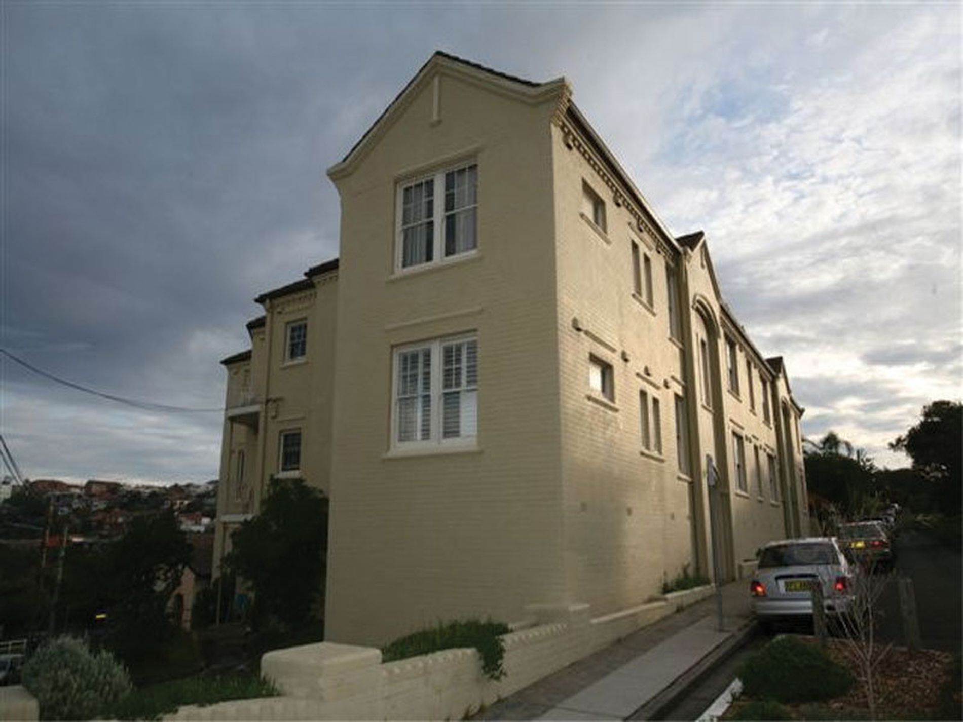 7 / 99 Hewlett Street, Bronte