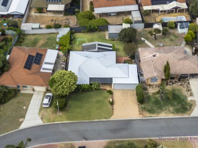 32 Thicket Circuit, Banksia Grove