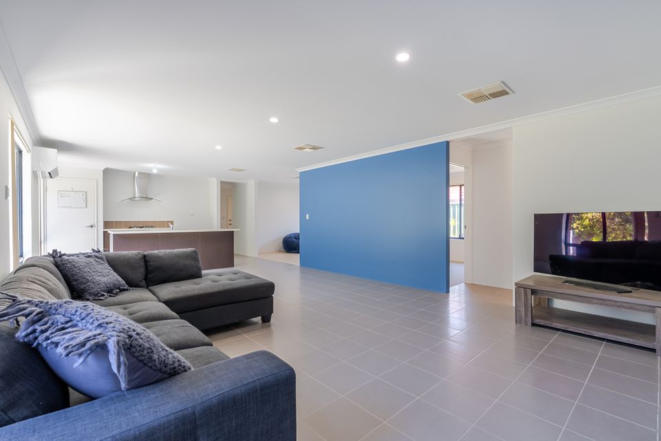 23 BLAXLAND TERRACE, Baldivis