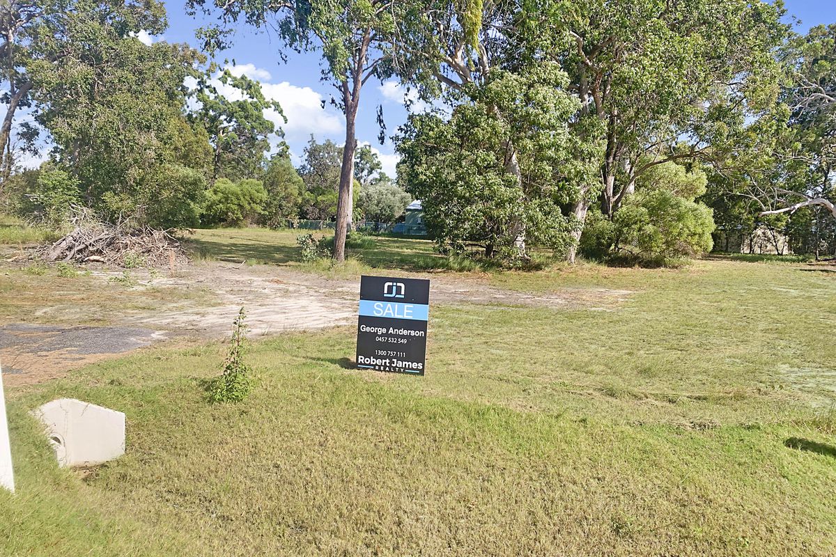 13 Friarbird Close, Poona