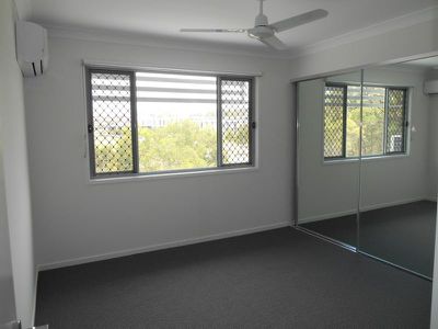 26 / 37 Witheren Circuit, Pacific Pines