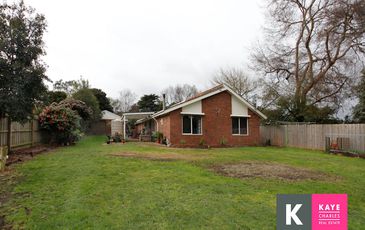 8 Morris Road, Beaconsfield Upper
