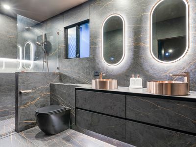 26-28 Evergreen Street, Clifton Beach