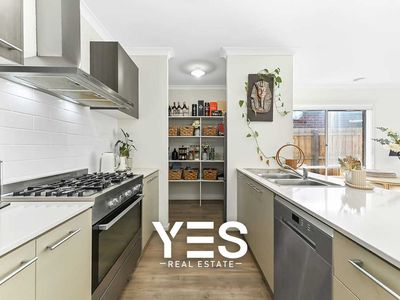 12 Pienza Road, Clyde