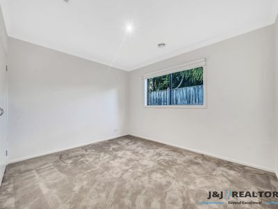 9 Kimberley Downs Ct, Narre Warren South