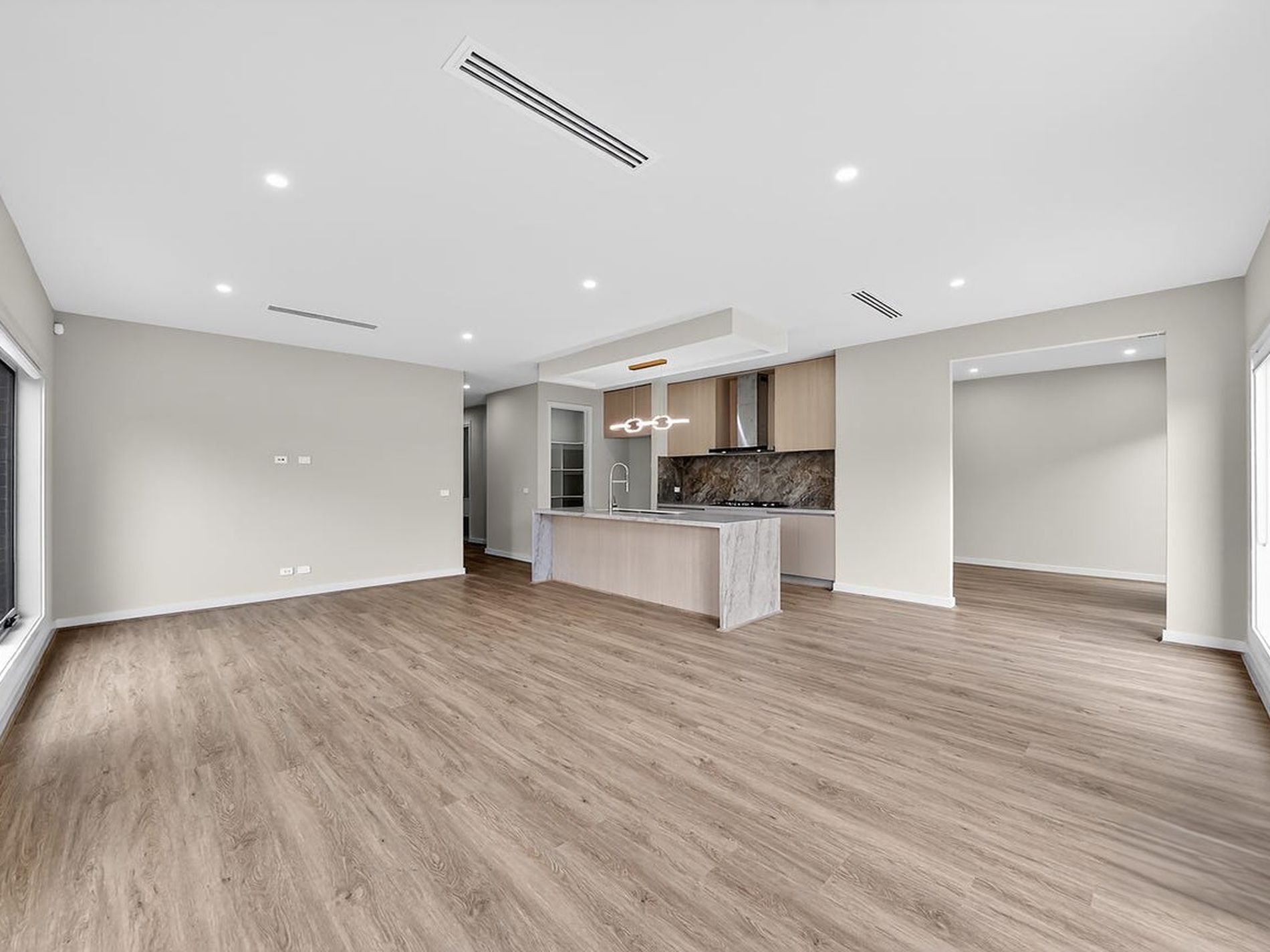 20 Kutjera Street, Manor Lakes