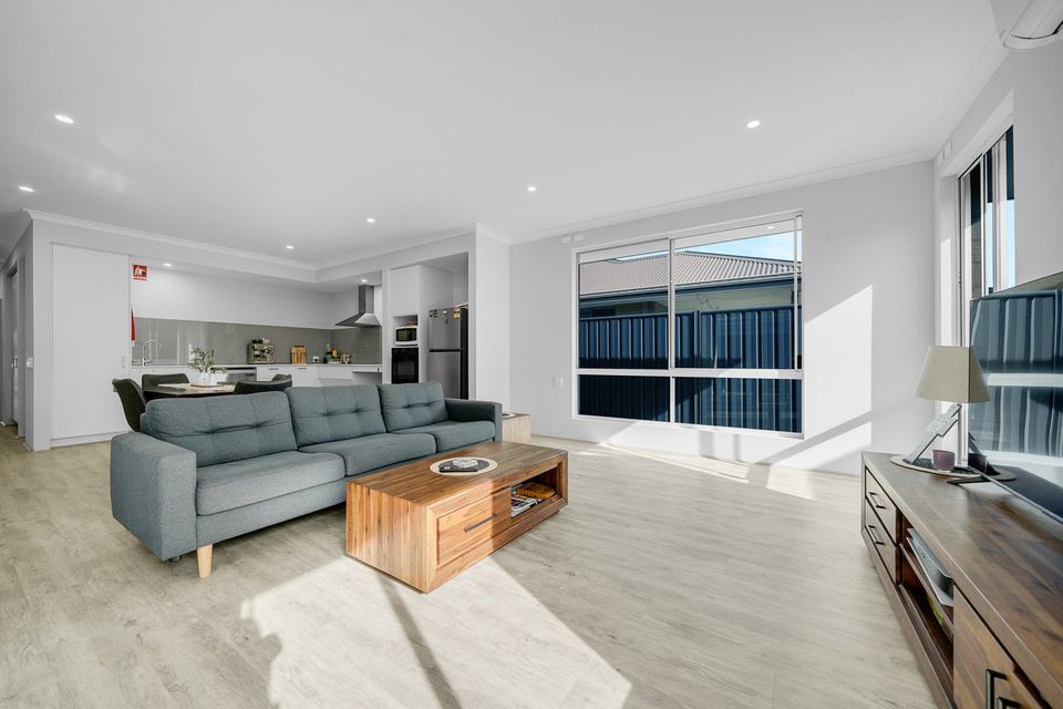 113 BUTTERLEAF ROAD, Baldivis