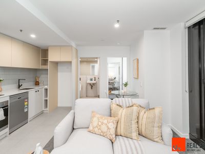 2101 / 2 Grazier Lane, Belconnen