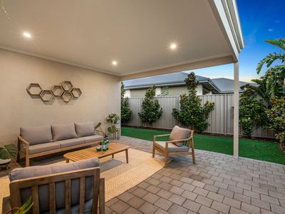 198 Riseley Street, Booragoon