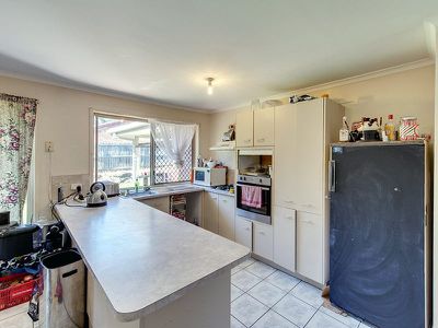 80 Federation Drive, Hillcrest