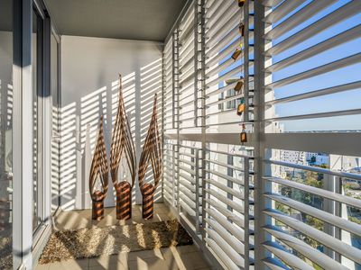 1603 / 96 Bow River Crescent, Burswood