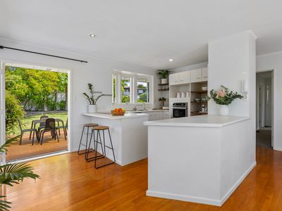 631 Beach Road, Rothesay Bay