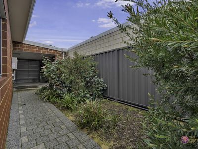 56 Cassowary Crescent, Coodanup