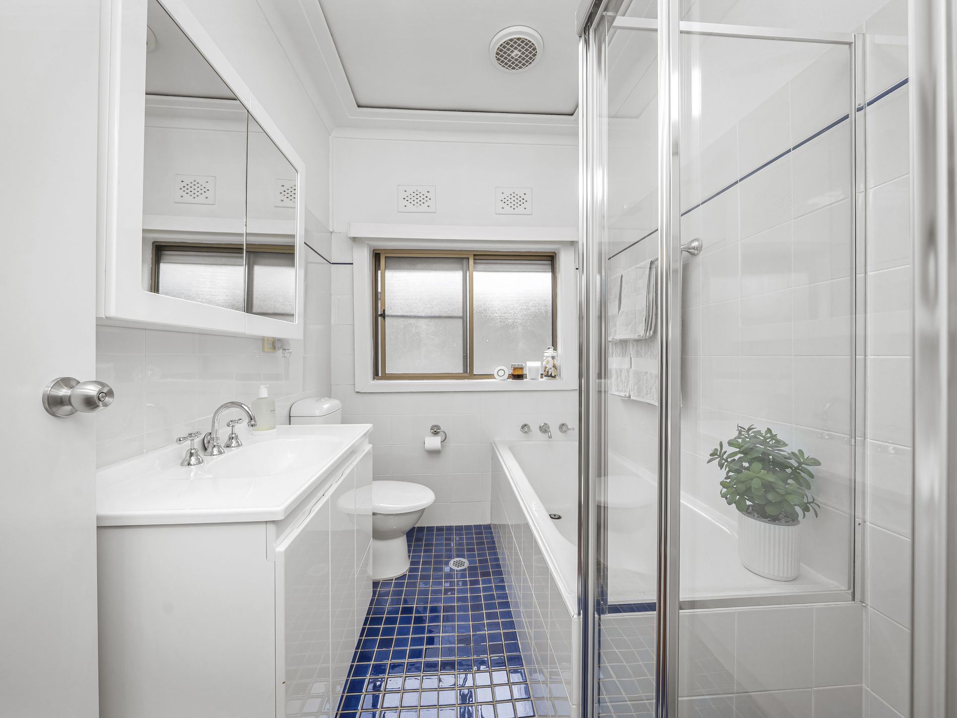 6 Barremma Road, Lakemba